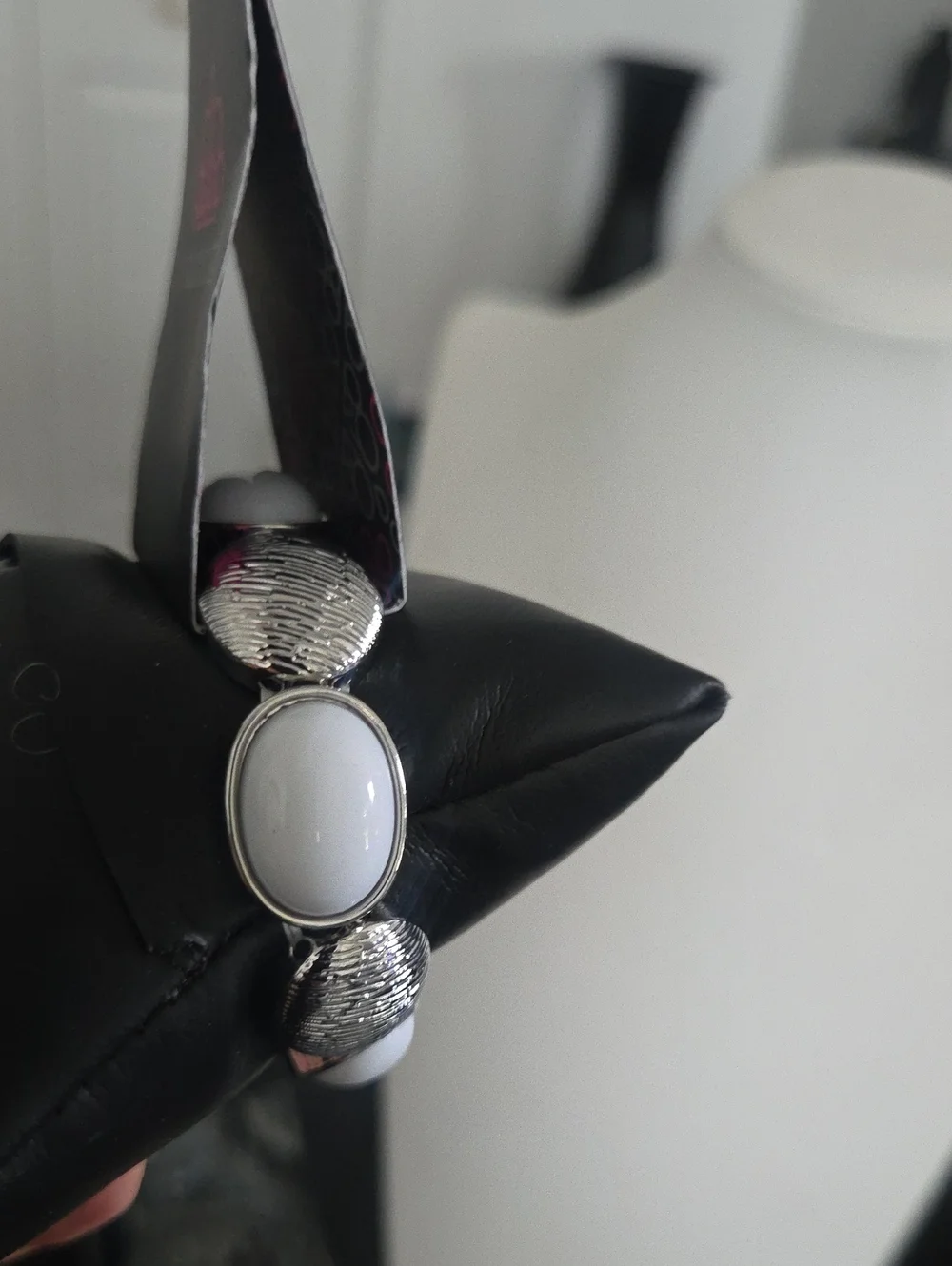 Paparazzi Decadently Dewet White Bracelet NWT